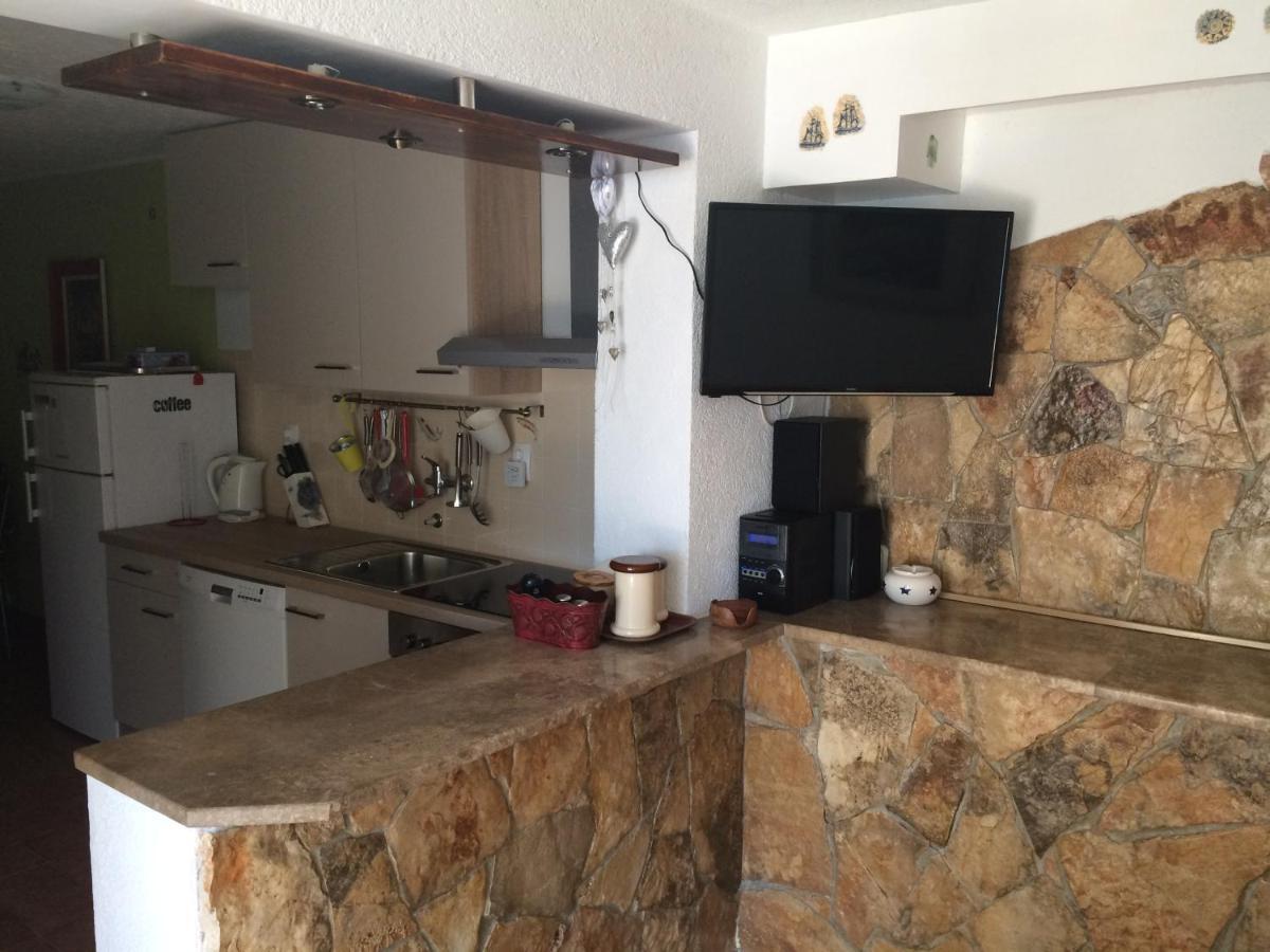 Apartments Tomovic Lumbarda Luaran gambar