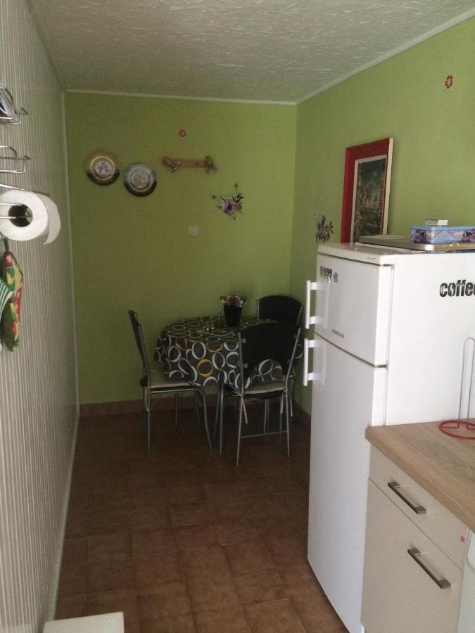 Apartments Tomovic Lumbarda Luaran gambar