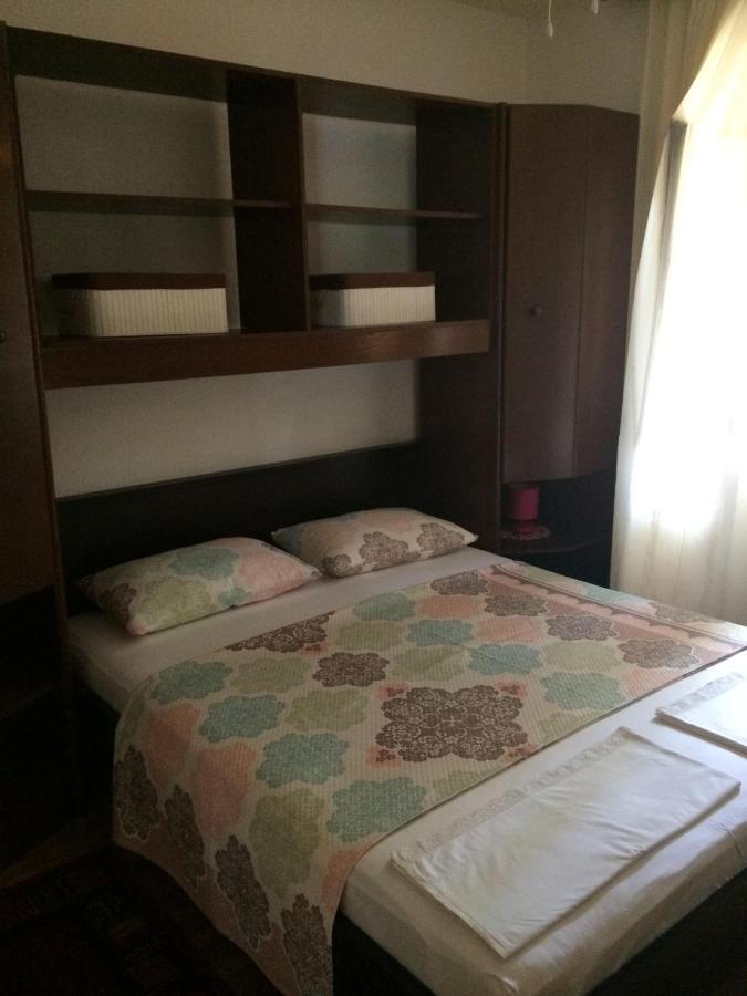 Apartments Tomovic Lumbarda Luaran gambar