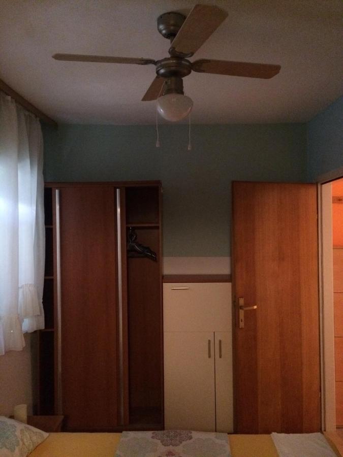 Apartments Tomovic Lumbarda Luaran gambar